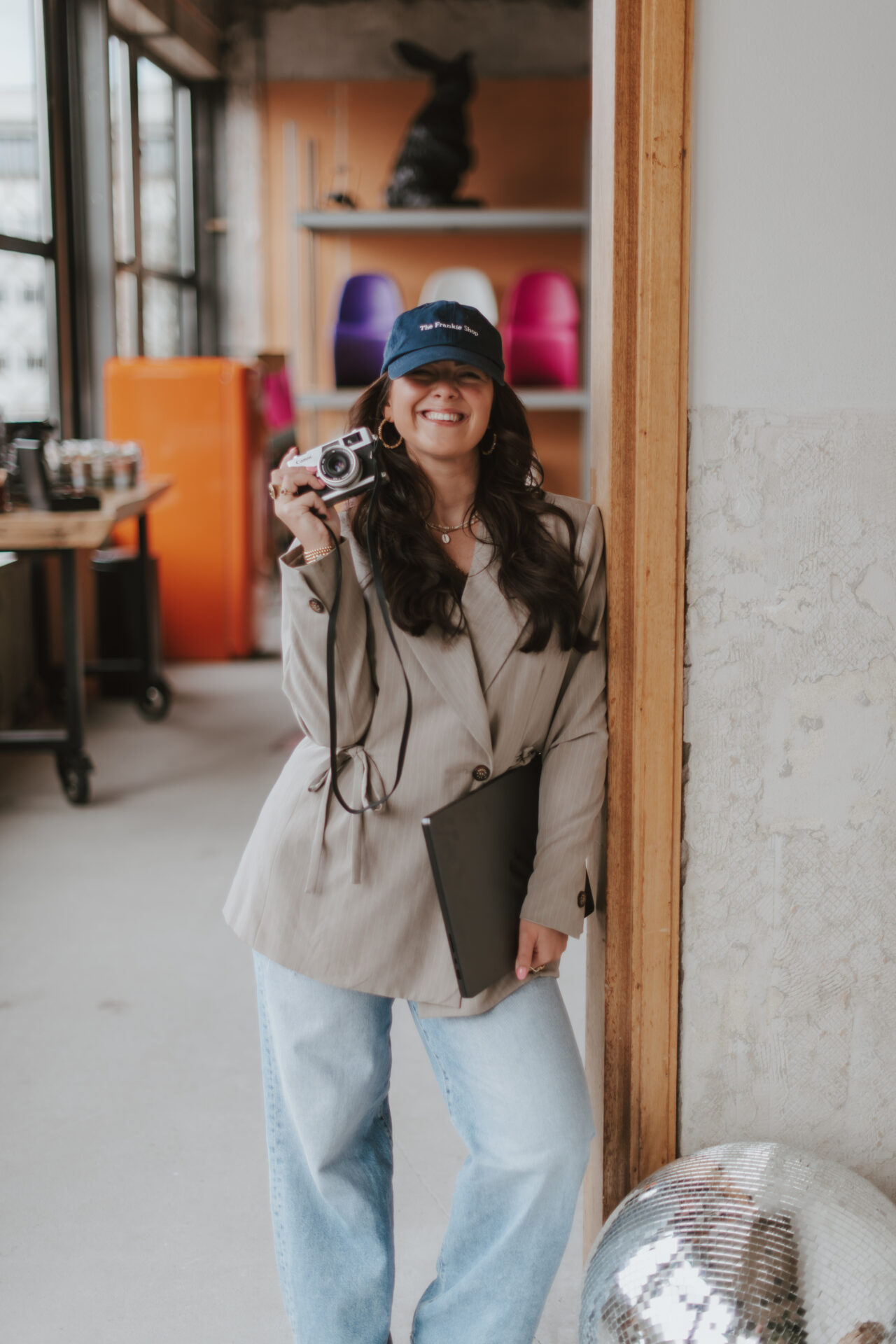 Fotograaf in Eerbeek en Apeldoorn gespecialiseerd in branding, portretfotografie en content voor ondernemers.